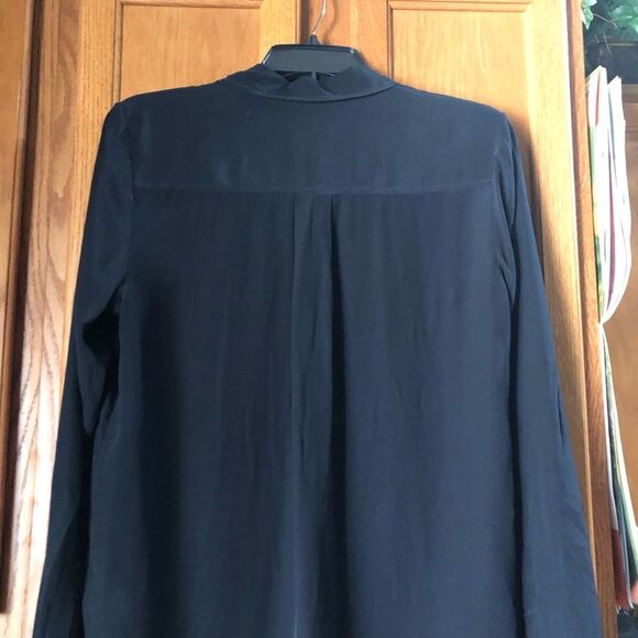 Everlane The Clean Silk Relaxed Button Down Shirt Black - 4 - Picture 11 of 14